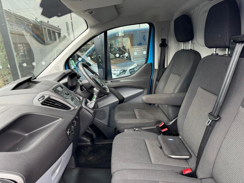 FORD TRANSIT CUSTOM