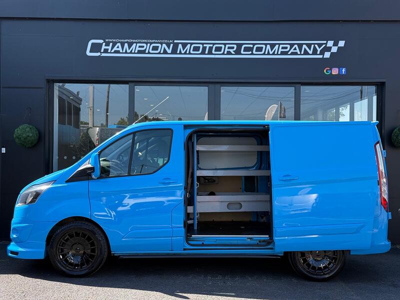 FORD TRANSIT CUSTOM