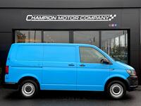 VOLKSWAGEN TRANSPORTER