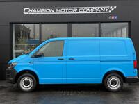 VOLKSWAGEN TRANSPORTER