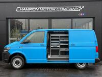 VOLKSWAGEN TRANSPORTER