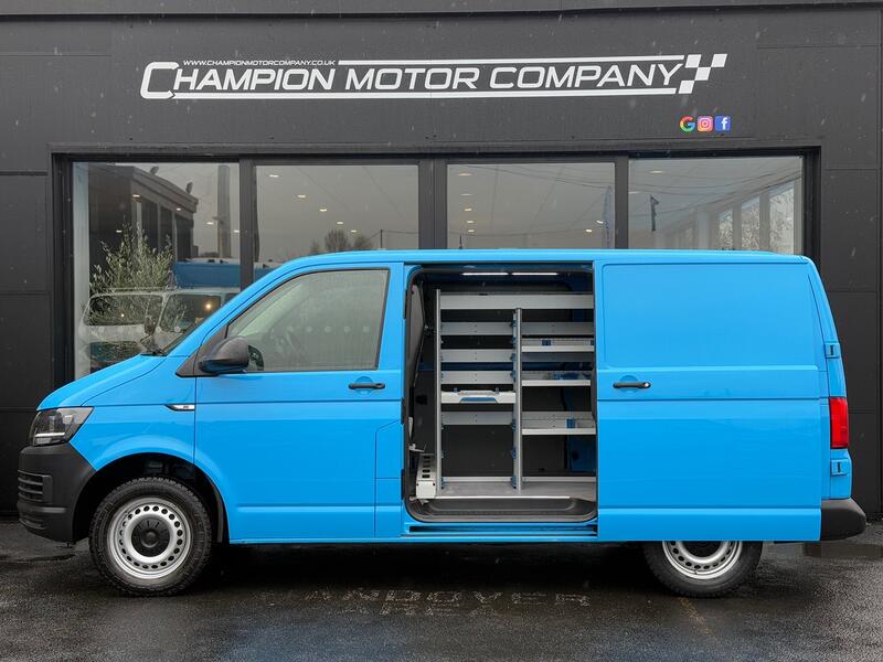VOLKSWAGEN TRANSPORTER