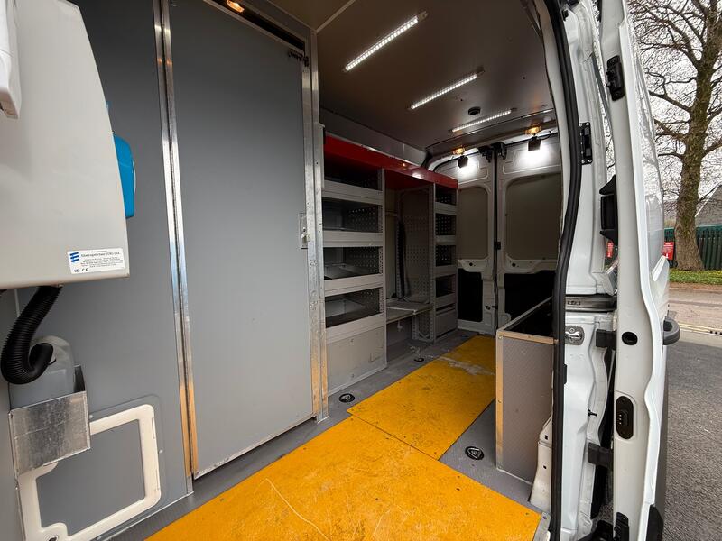 FORD TRANSIT