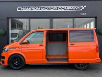 VOLKSWAGEN TRANSPORTER