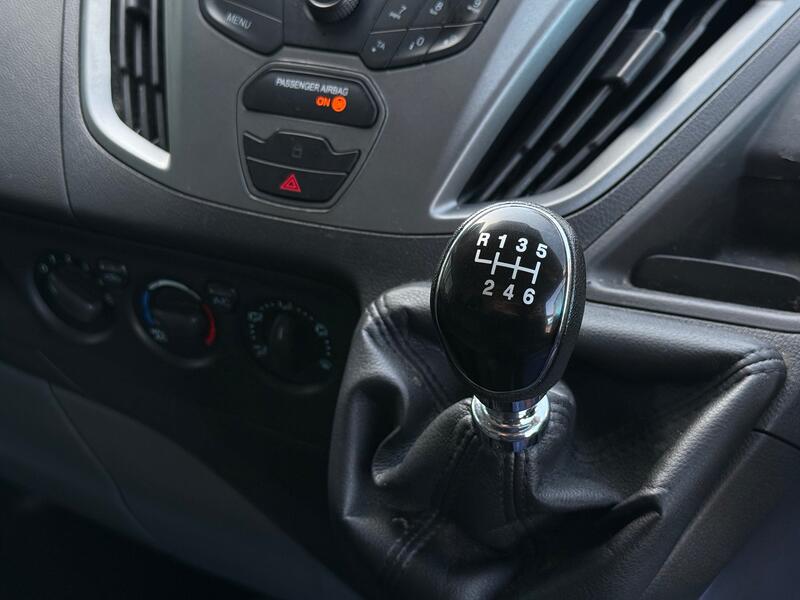 FORD TRANSIT CUSTOM