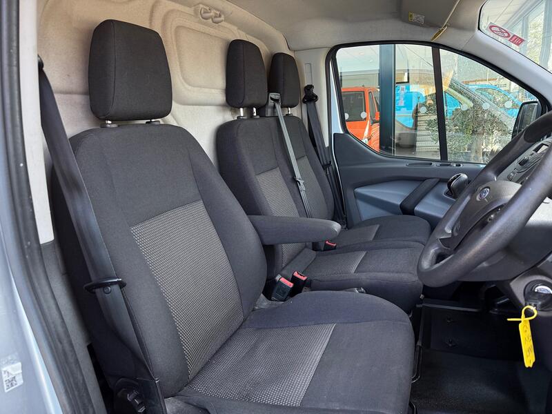 FORD TRANSIT CUSTOM
