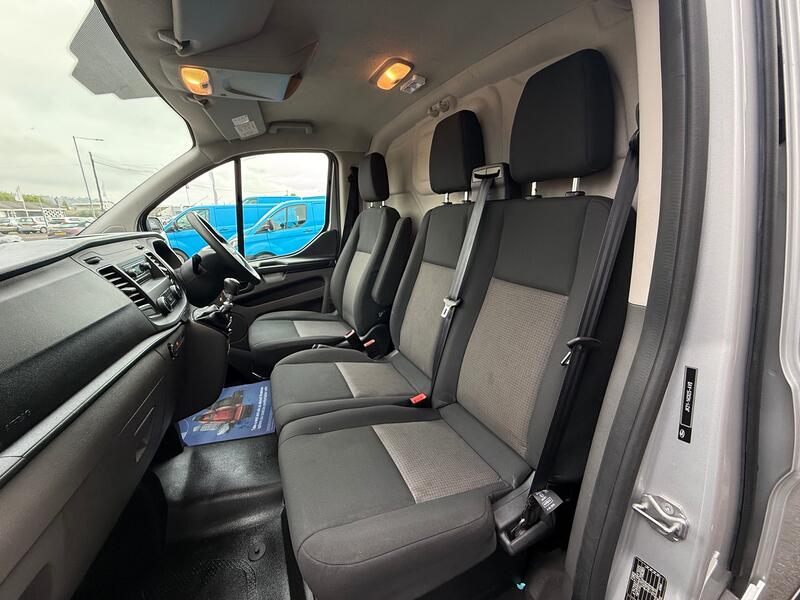 FORD TRANSIT CUSTOM