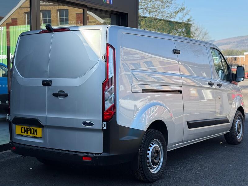 FORD TRANSIT CUSTOM