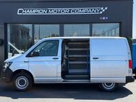 VOLKSWAGEN TRANSPORTER