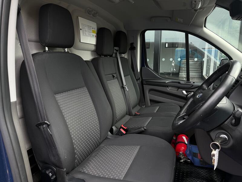 FORD TRANSIT CUSTOM